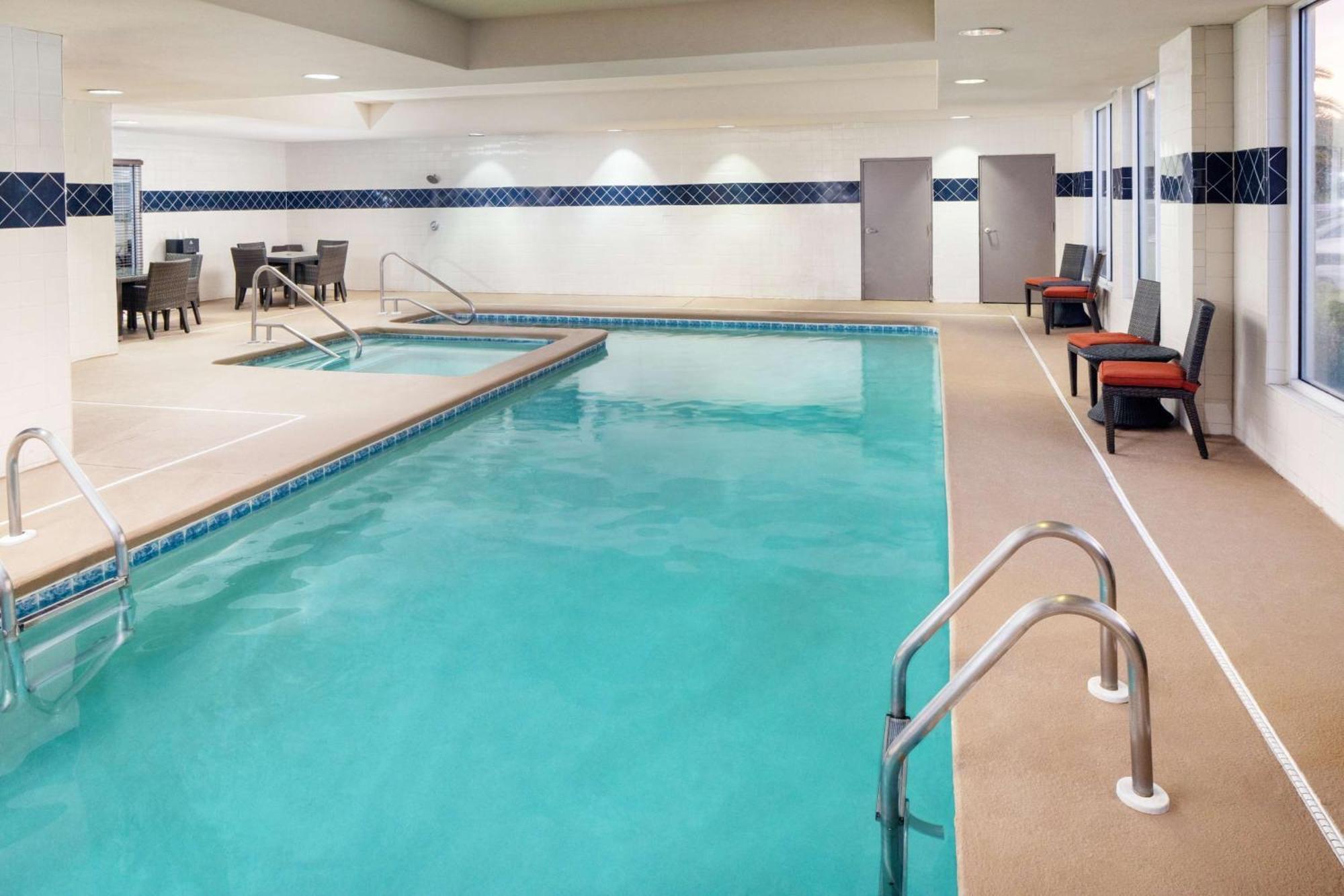 Hampton Inn & Suites Savannah - I-95 South - Gateway Джорджтаун Екстер'єр фото