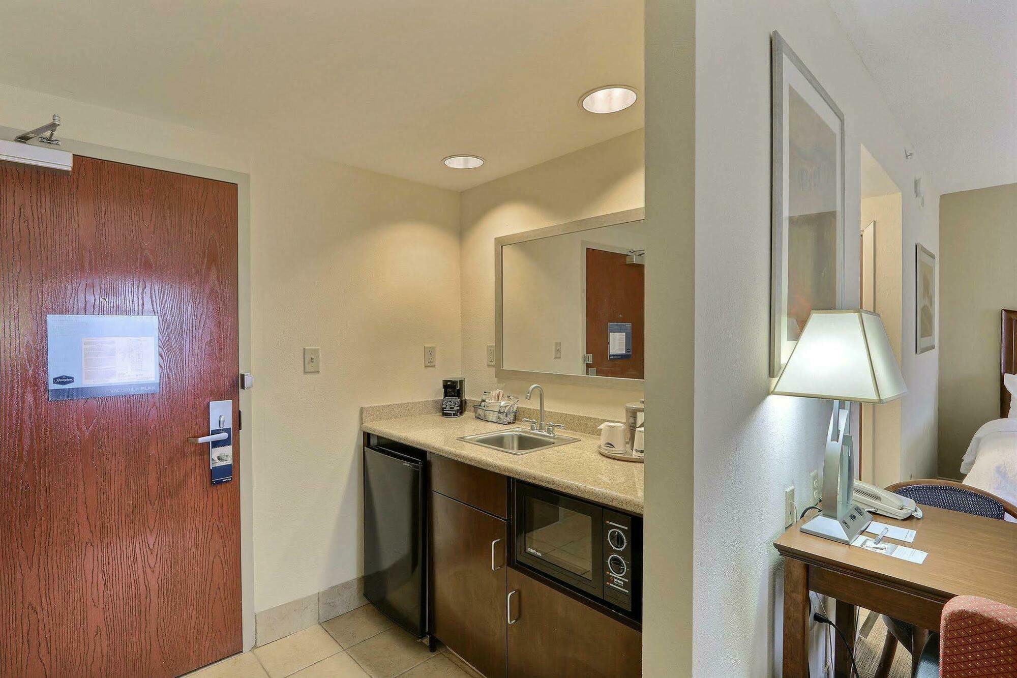 Hampton Inn & Suites Savannah - I-95 South - Gateway Джорджтаун Екстер'єр фото